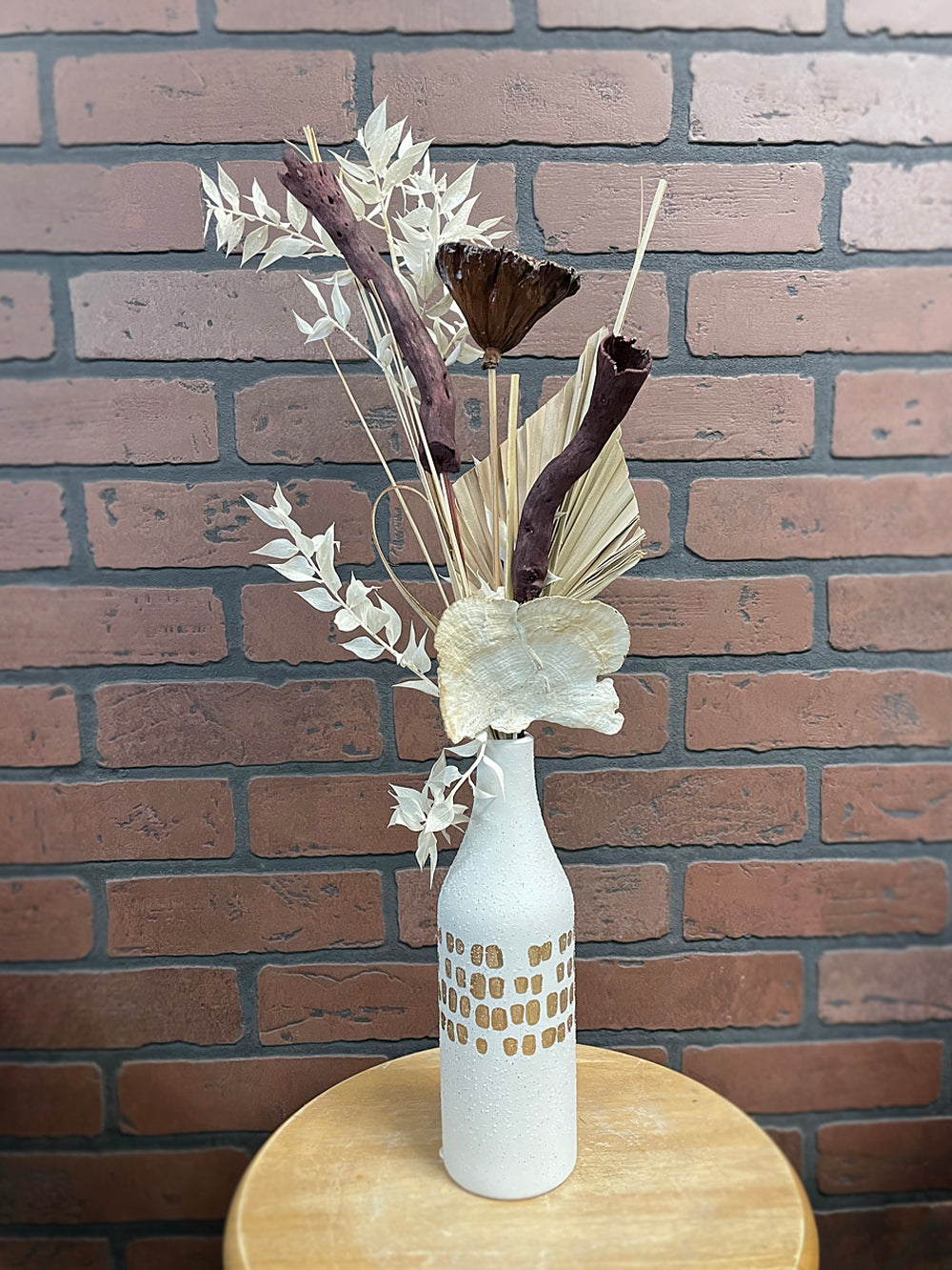 Simplistic Nature Arrangement