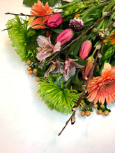 Load image into Gallery viewer, Cut Flower Bouquets
