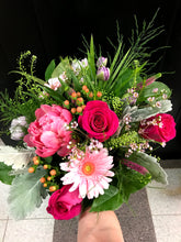 Load image into Gallery viewer, Hand-Tied Bouquets
